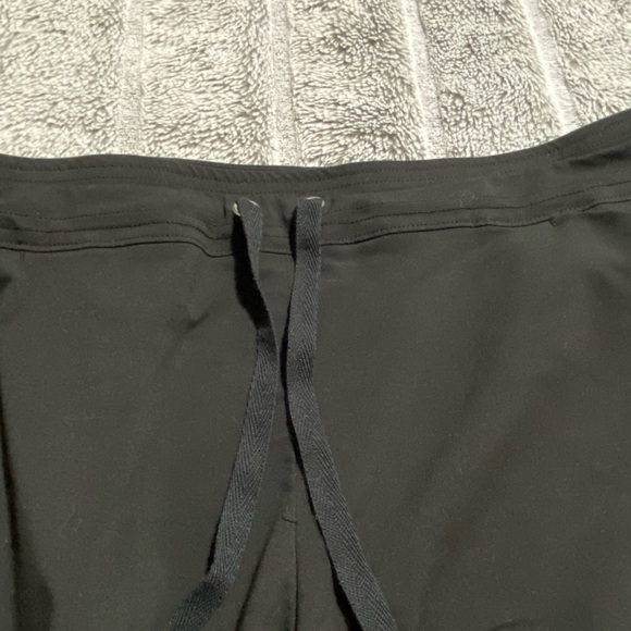 Weekend By Chico’s Capri Size 1 - Picture 8 of 8